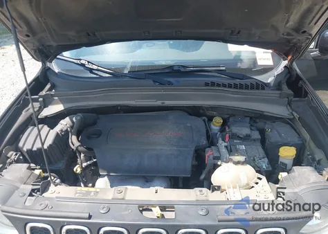 2016 Jeep Renegade Latitude from USA, damaged, VIN ZACCJABT4GPD09028